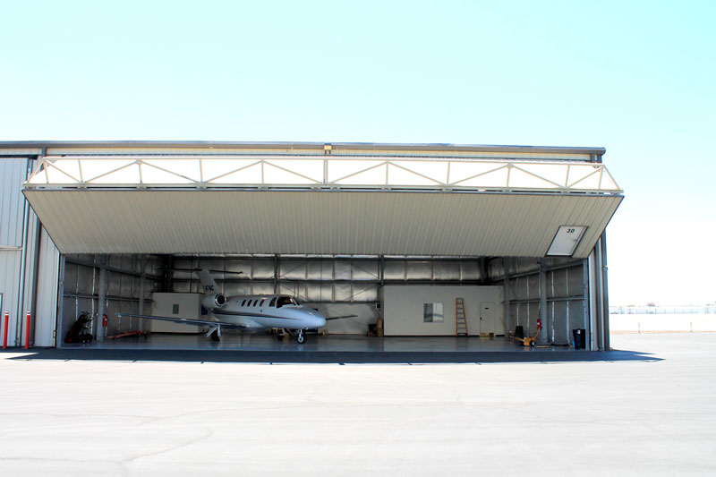 The Convenience of a Private, Local Airplane Hangar in Las Vegas